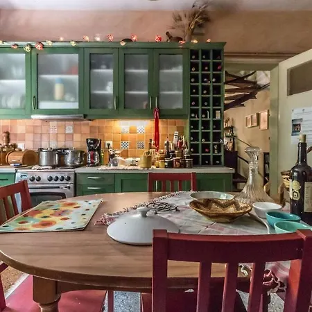 Nano's House * Καλά Νερά