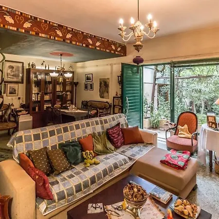 Nano's House * Kala Nera